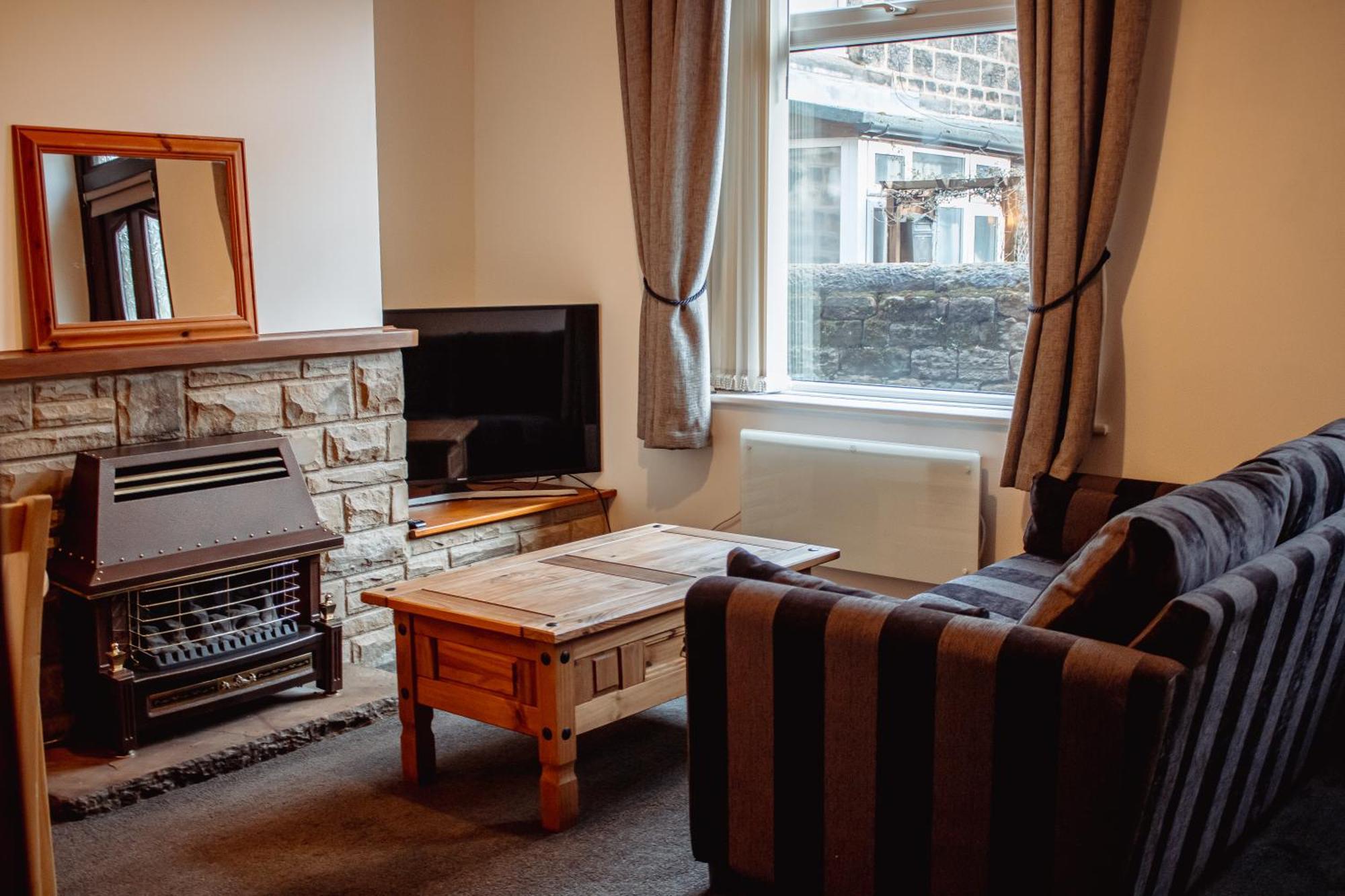 Rustic Cottage In Heart Of Town Otley  Extérieur photo